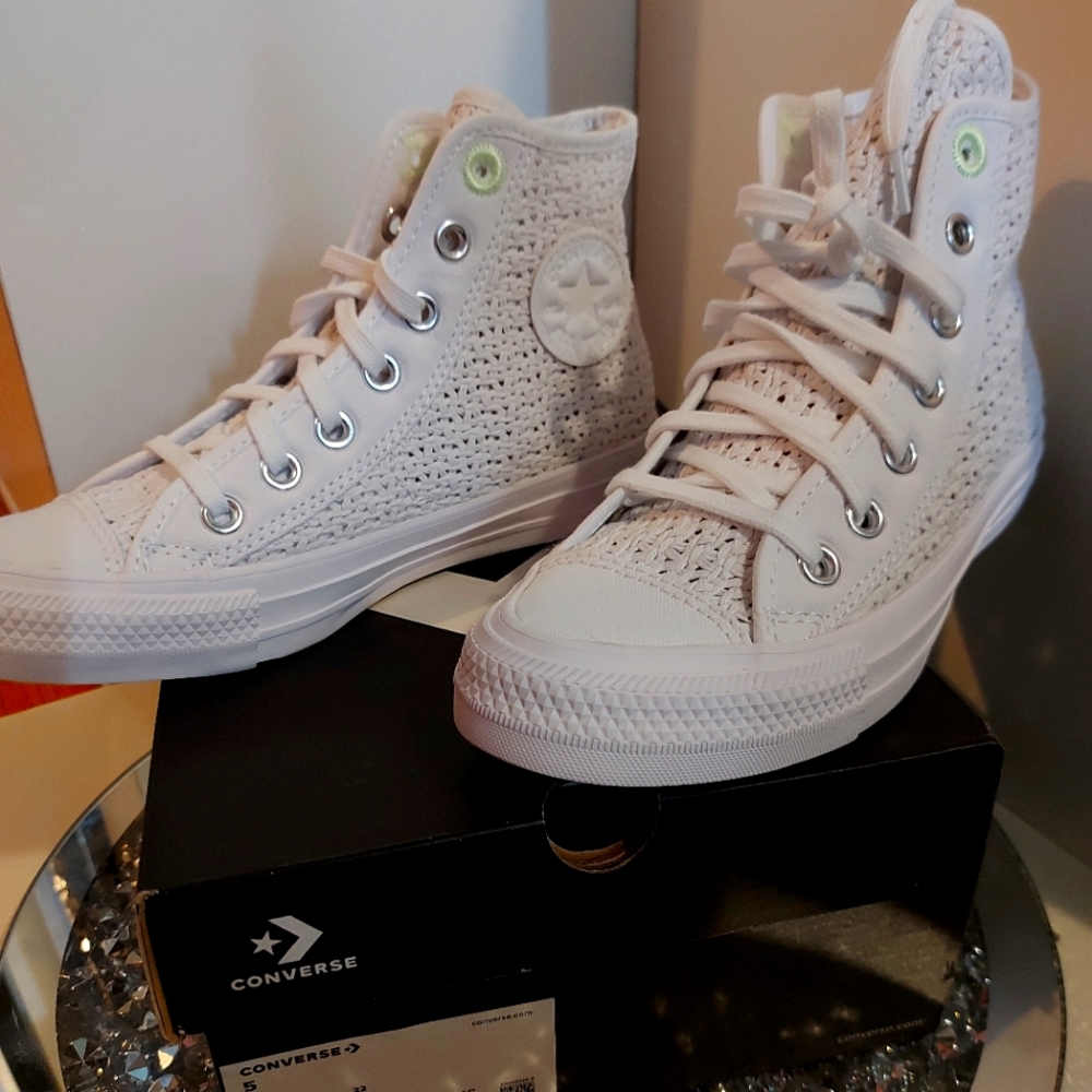 Womens Converse